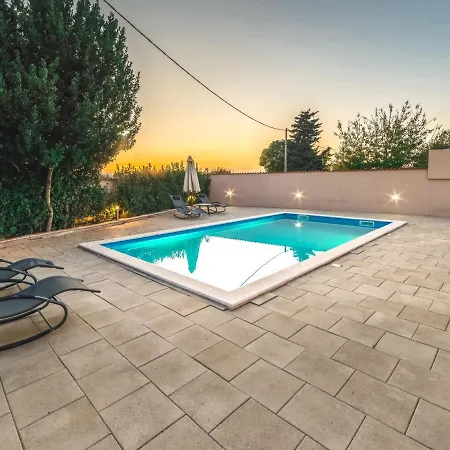 Feriehus Tuta By Interhome