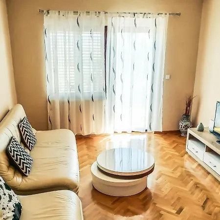 Tuta By Interhome Feriehus Polaca