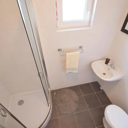 Tuta By Interhome * Polaca